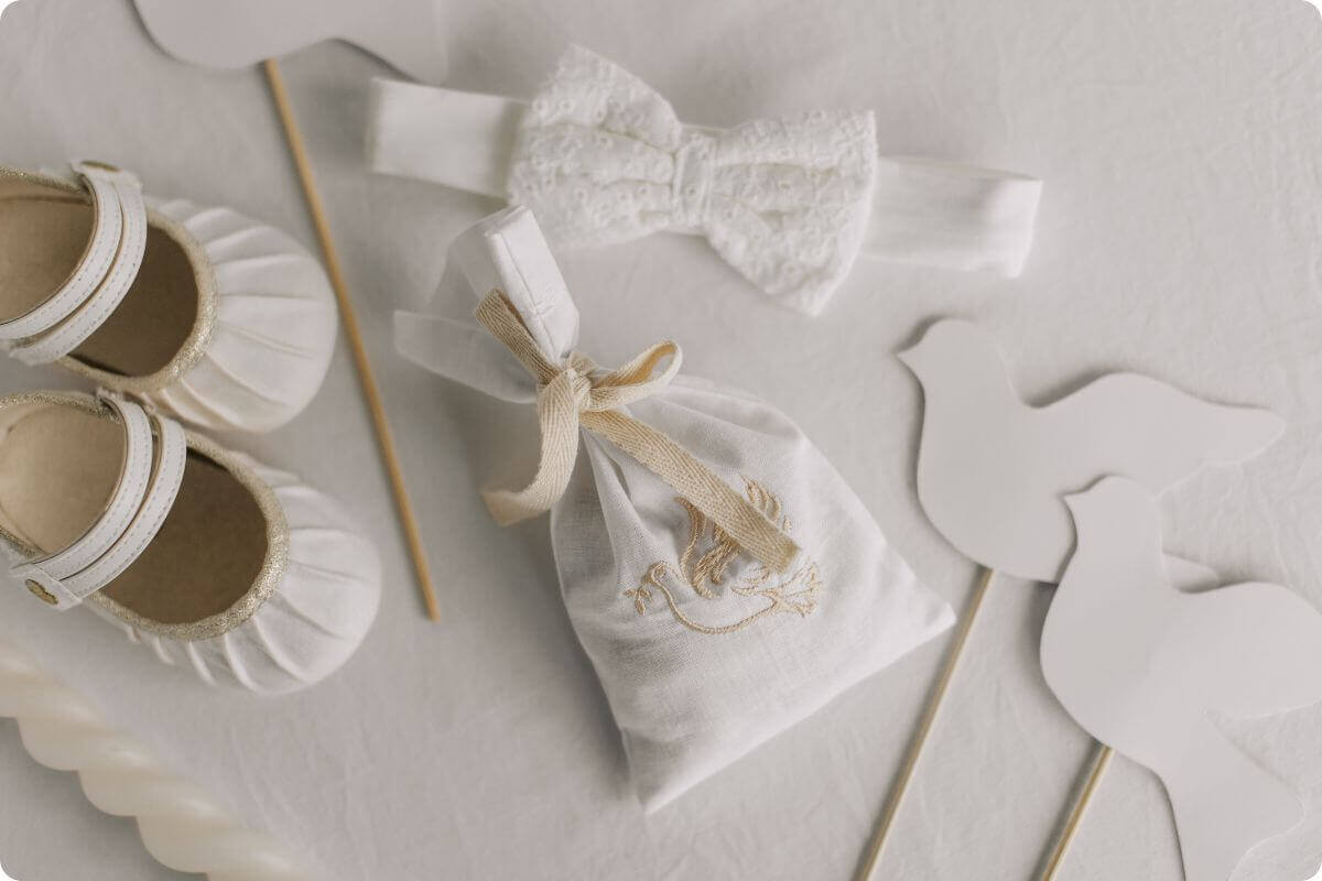 Fürbitten zur Taufe: Die schönsten Tauffürbitten für einen unvergesslichen Tag