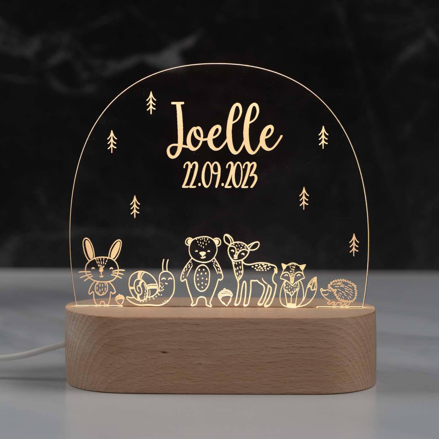 personalisierte baby waldtiere nachtlampe aus holz
