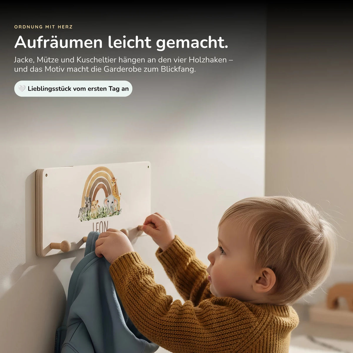 Kindergarderobe Holz personalisiert - Rainbow Animals