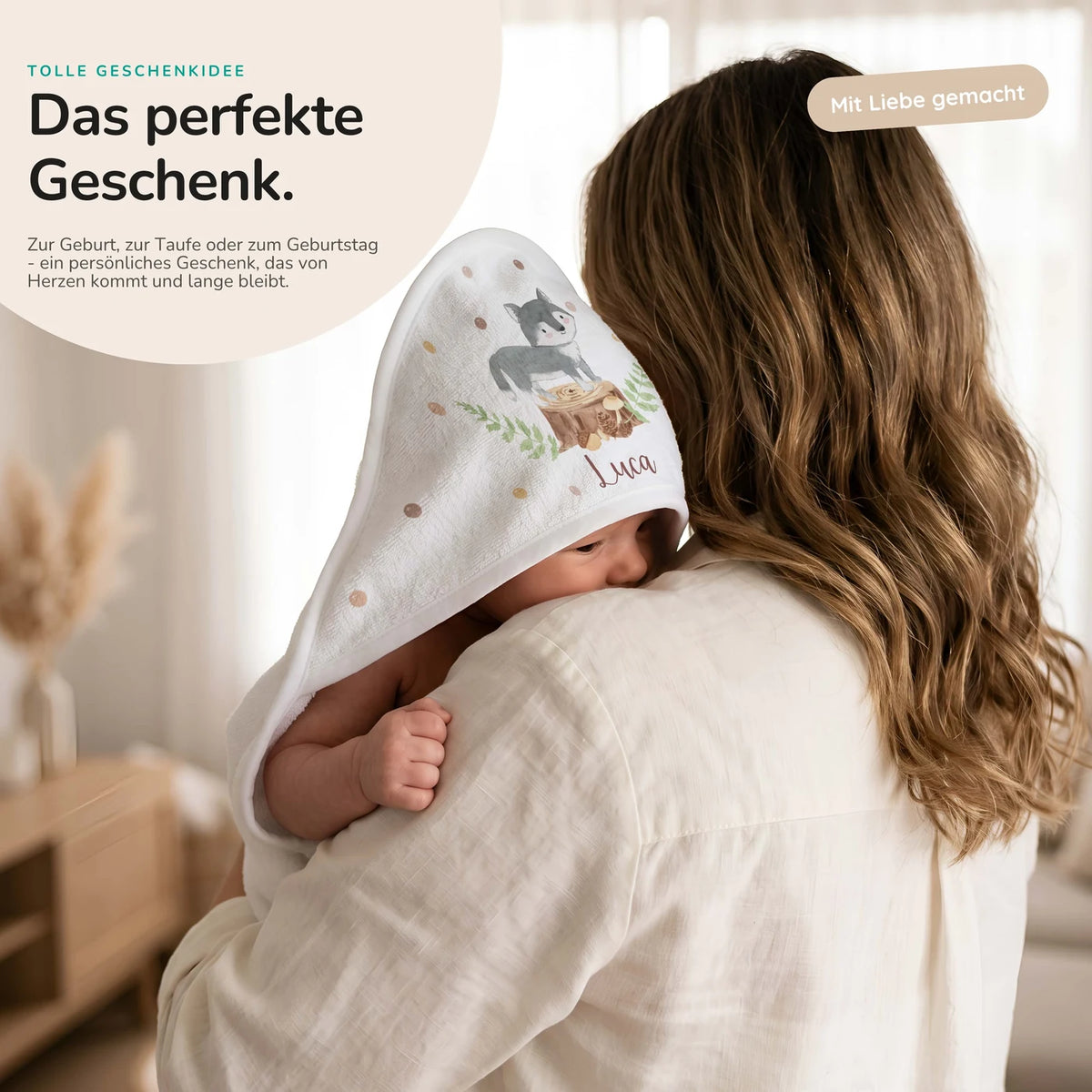 Personalisiertes Kapuzenhandtuch Baby – Wolf Wald