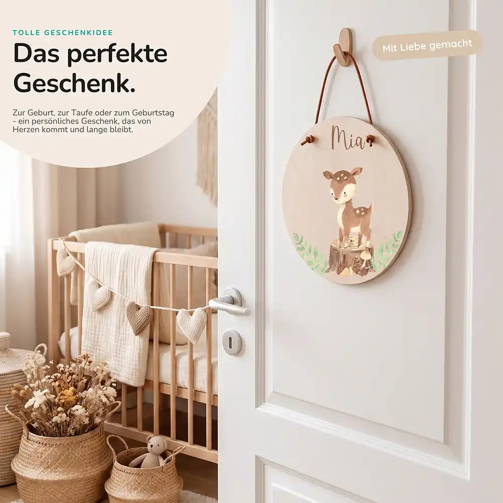 Türschild Kinderzimmer Reh im Wald, als persönliches Geschenk zur Geburt