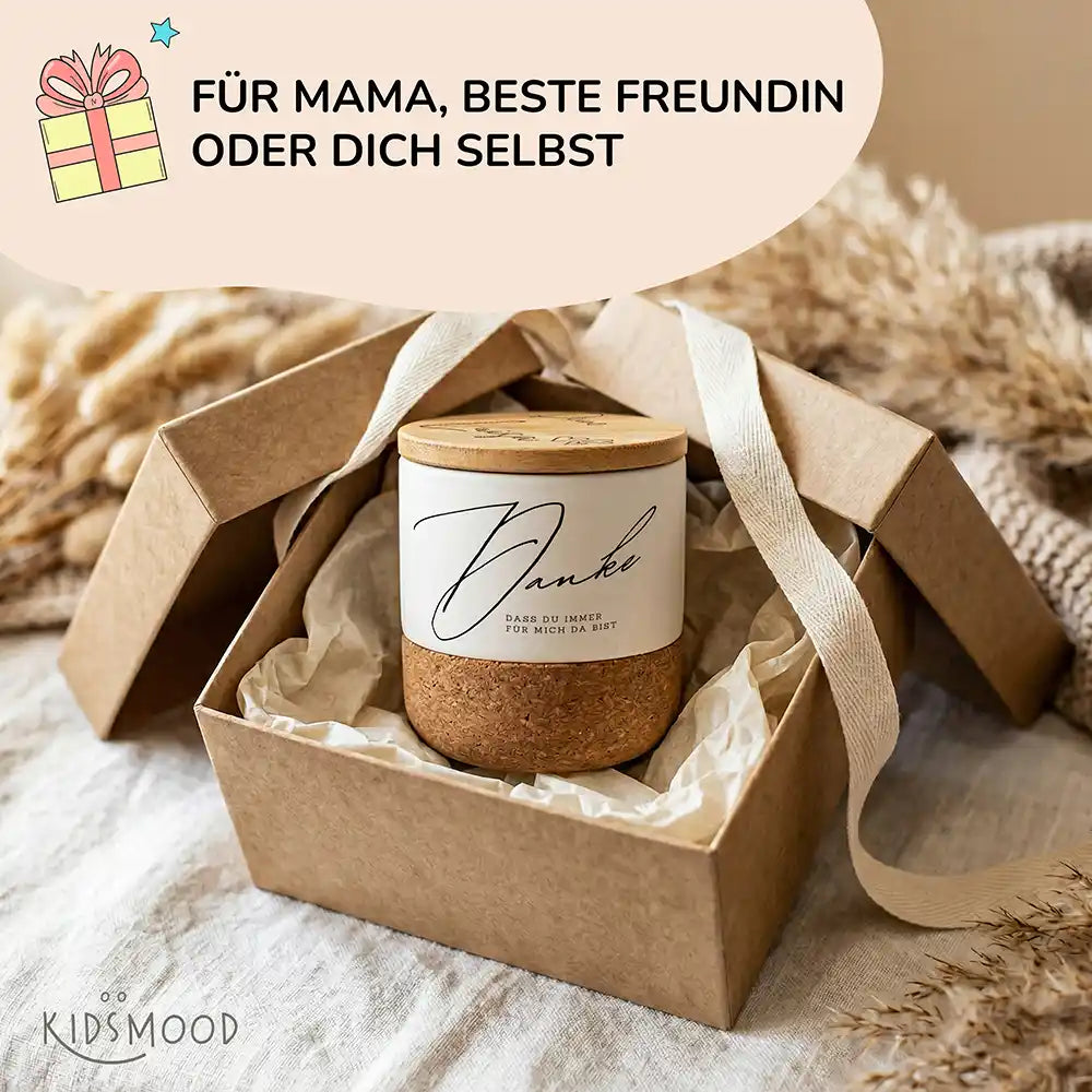 Duftkerze Vanille Keramik Danke immer da – Flatlay mit Lieferumfang