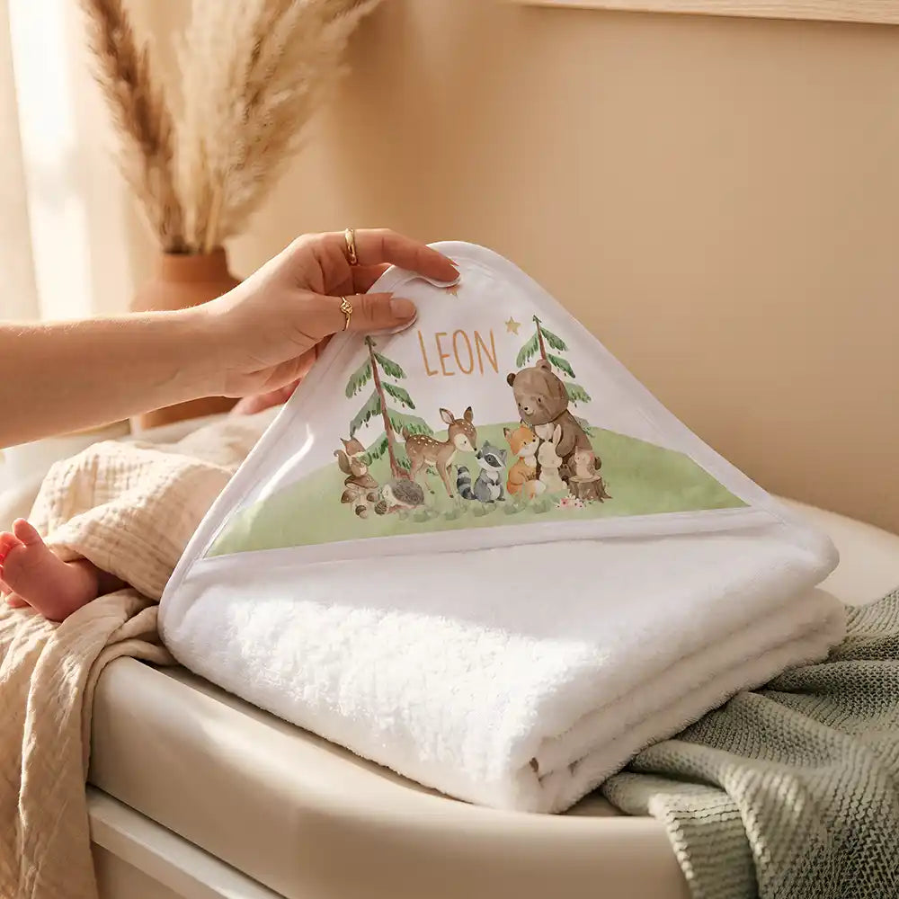 Personalisiertes Kapuzenhandtuch Baby Waldfest â Detail der bedruckbaren Kapuze