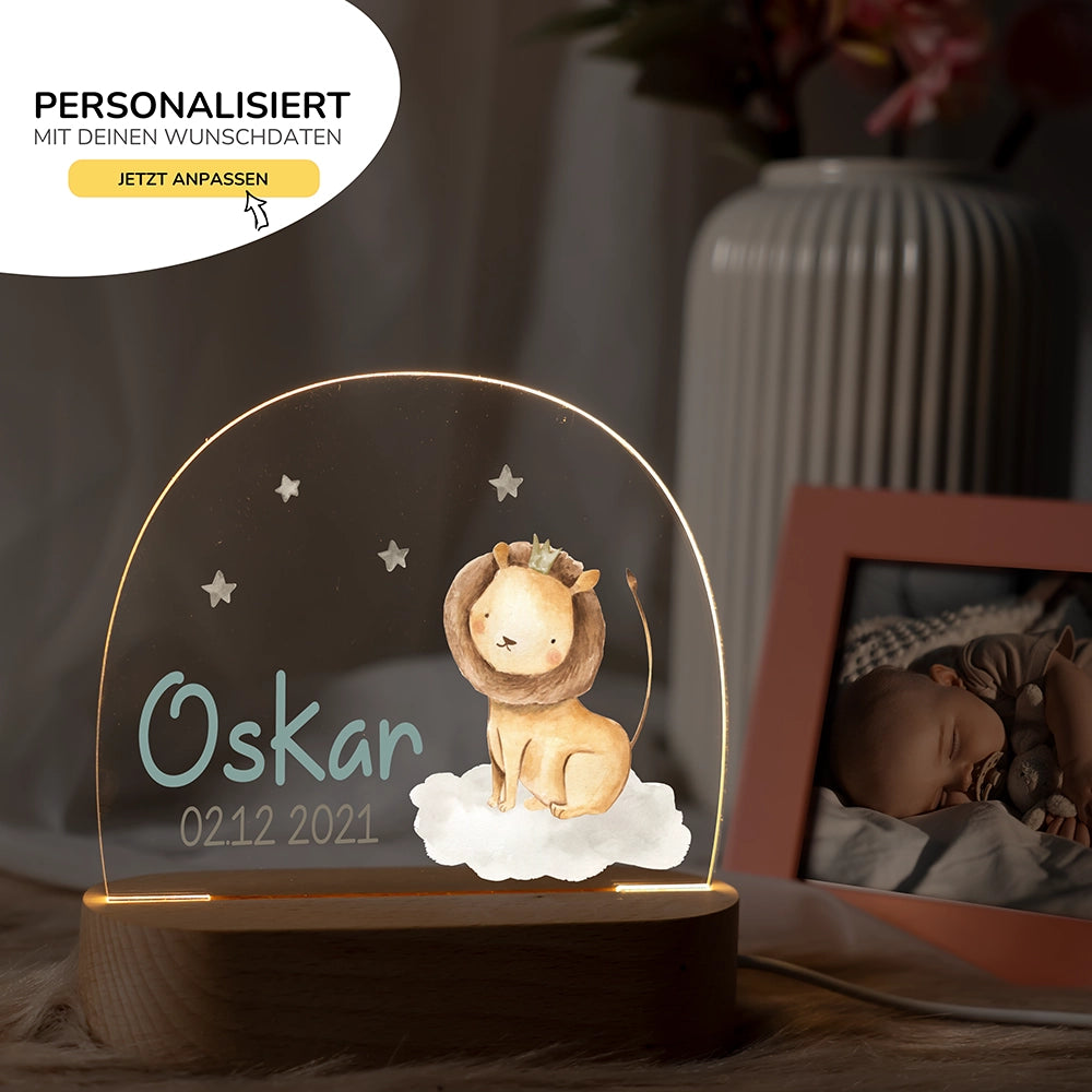 Nachtlicht Löwe mit Namen im Kinderzimmer – personalisiertes Geschenk zur Geburt