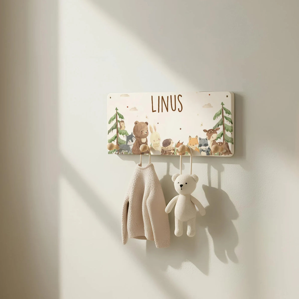 Kindergarderobe Holz personalisiert - Waldtiere