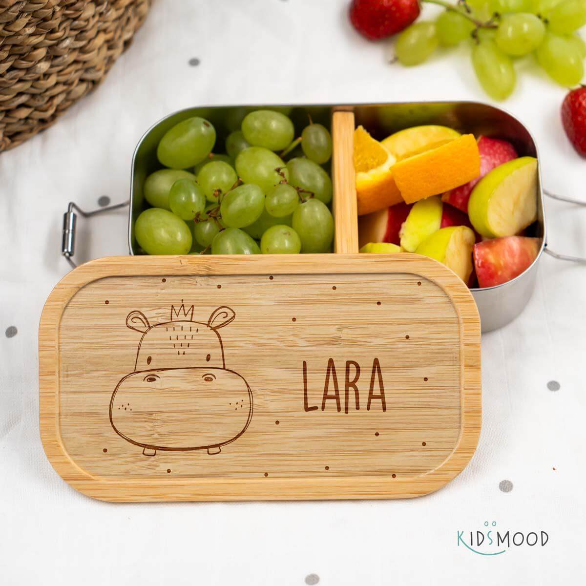 lunchbox with nilpferd and name engraving