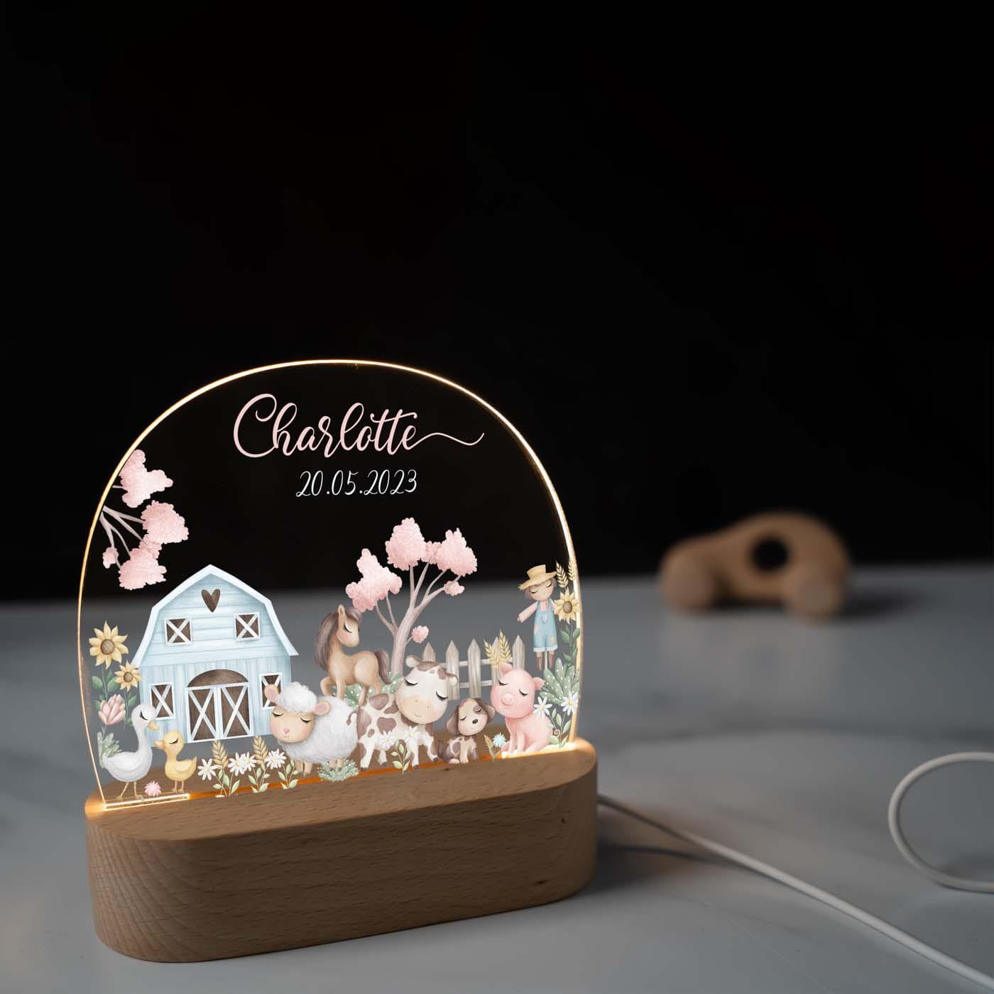 nachtlampe mit bauernhof motiv und individuellem namen