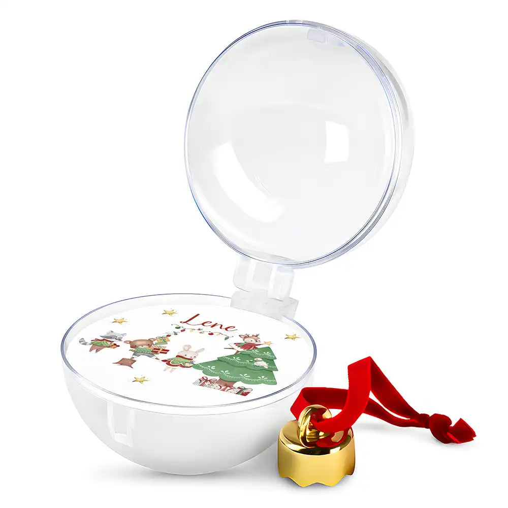 Weihnachtskugel personalisiert mit Namen - Kuschelige Tiere im Winterzauber