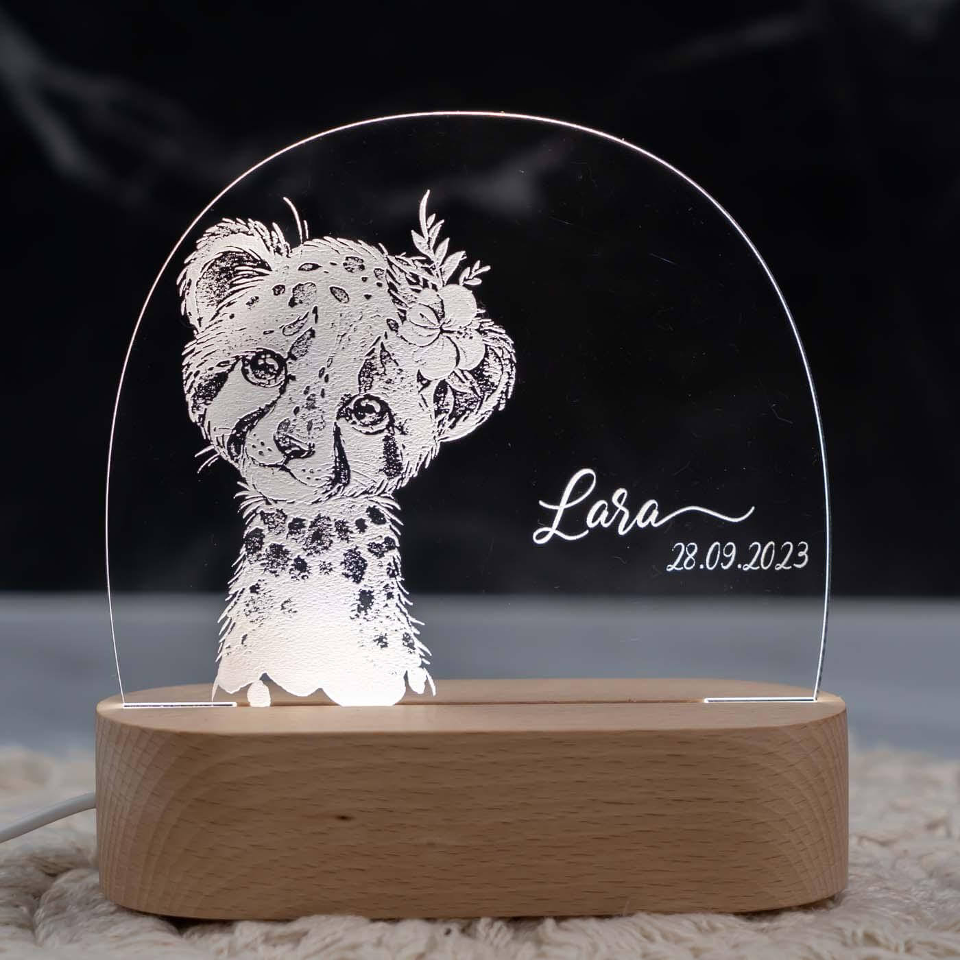 Personalisierte Nachtlampe für Kinder - Baby Leopard - Name und Geburtsdatum