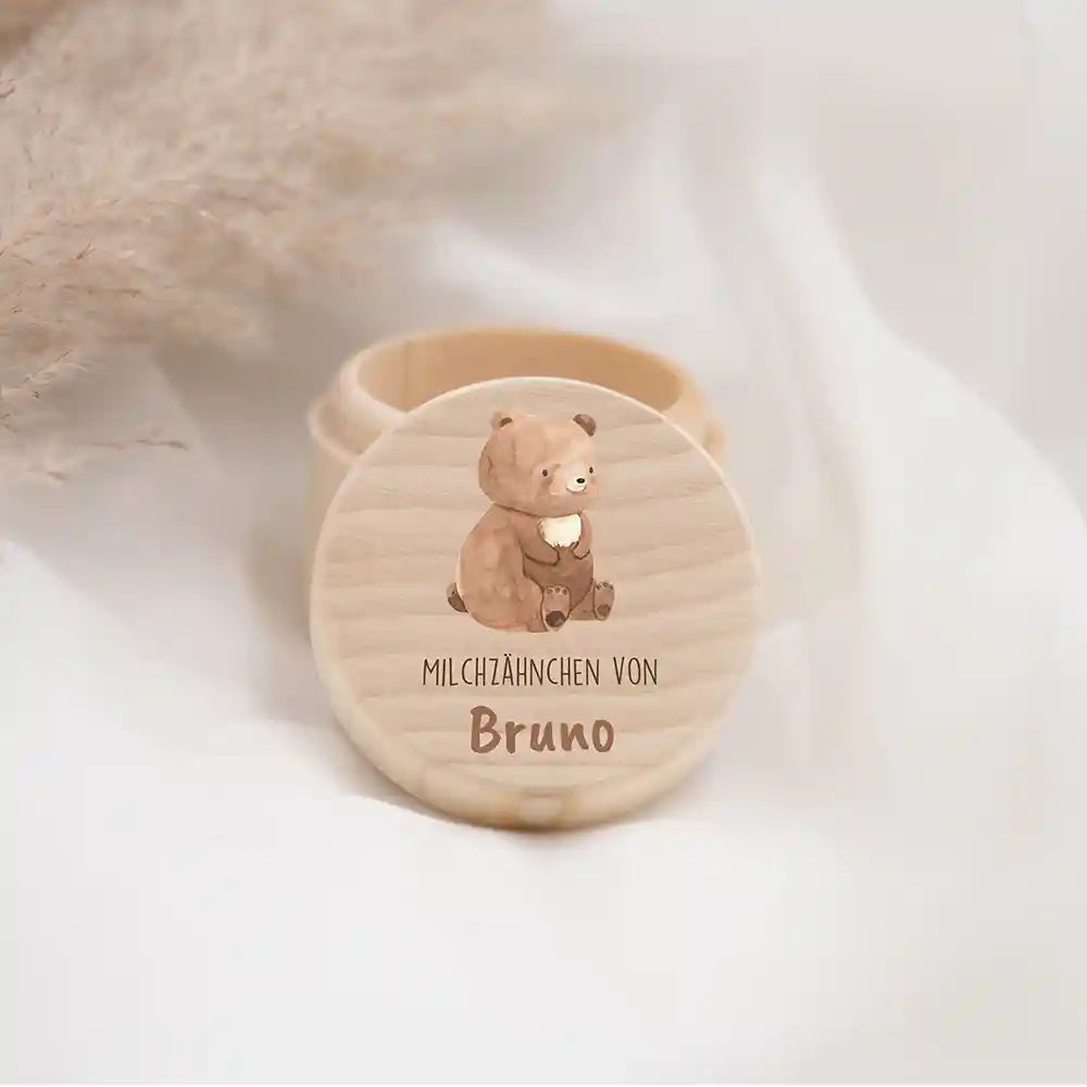 Zahndose Milchzähne personalisiert - Holz Zahnbox mit Wunschnamen - Bär mit Kranz