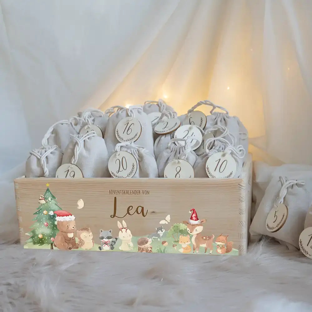 Adventskiste zum befüllen "Weihnachten mit winterlichen Tierfreunden" personalisiert