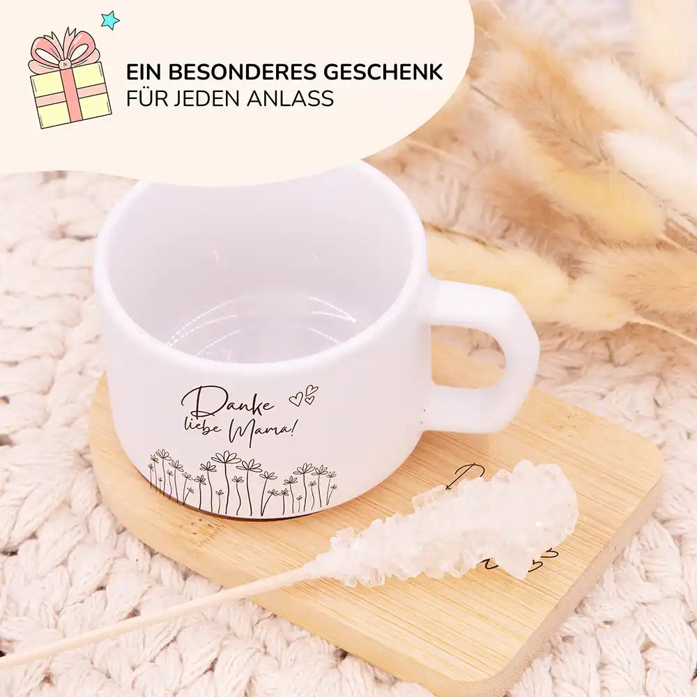 Besonderes Muttertagsgeschenk – personalisierte Keramiktasse Danke liebe Mama Blumenwiese