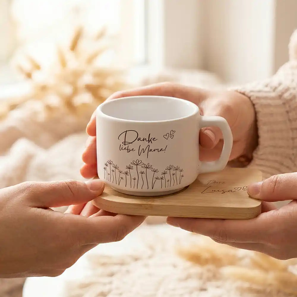 Kaffeetasse personalisiert Muttertag Danke liebe Mama Blumenwiese – made in Hamburg