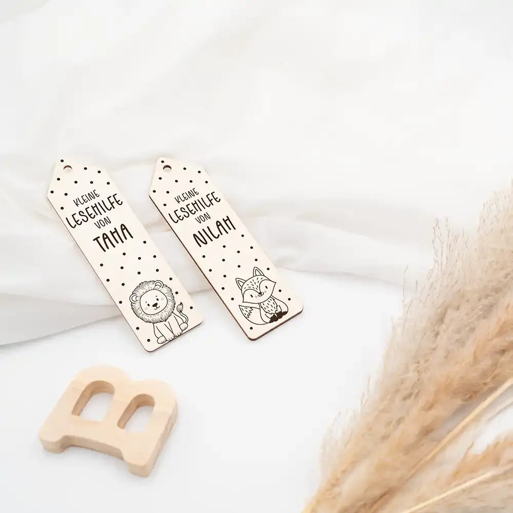 personalisiertes lesezeichen mit löwen design