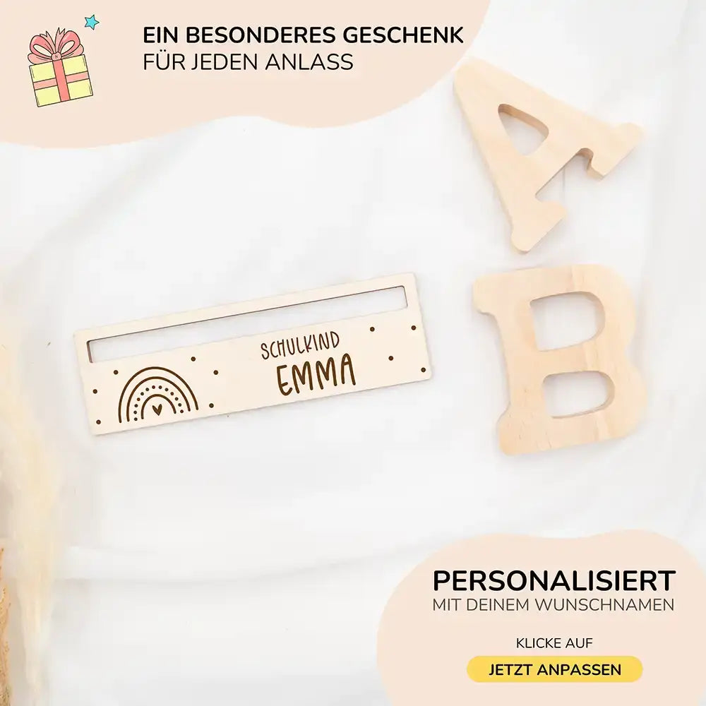 handgefertigte lesehilfe mit regenbogen gravur