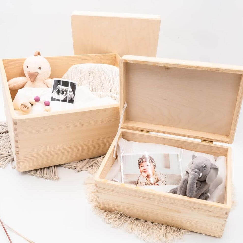 engraved memory box with animal family and custom name