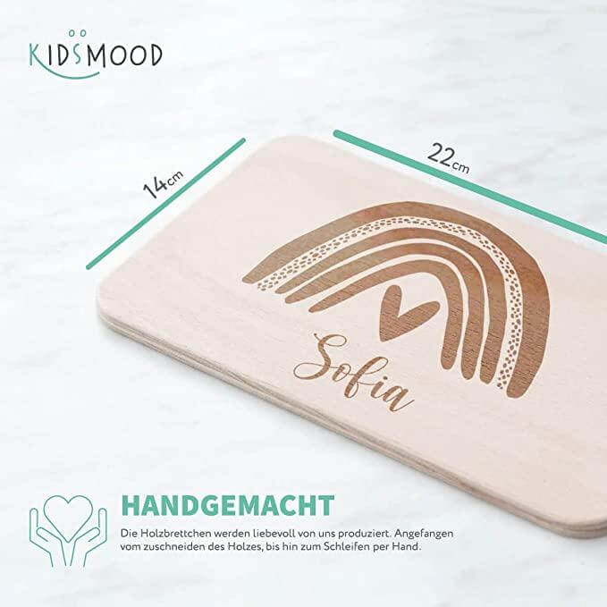 Personalisiertes Frühstücksbrettchen Regenbogen Herz