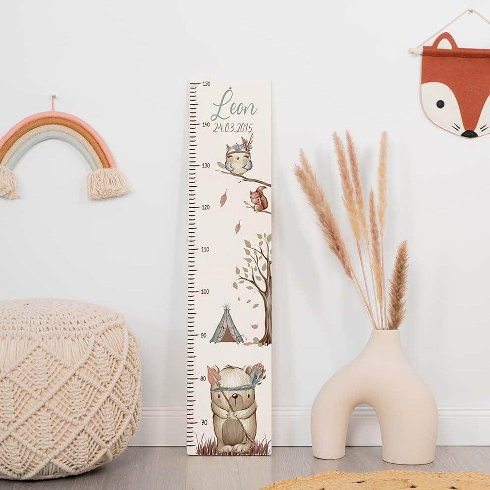 custom growth chart with woodland bär design