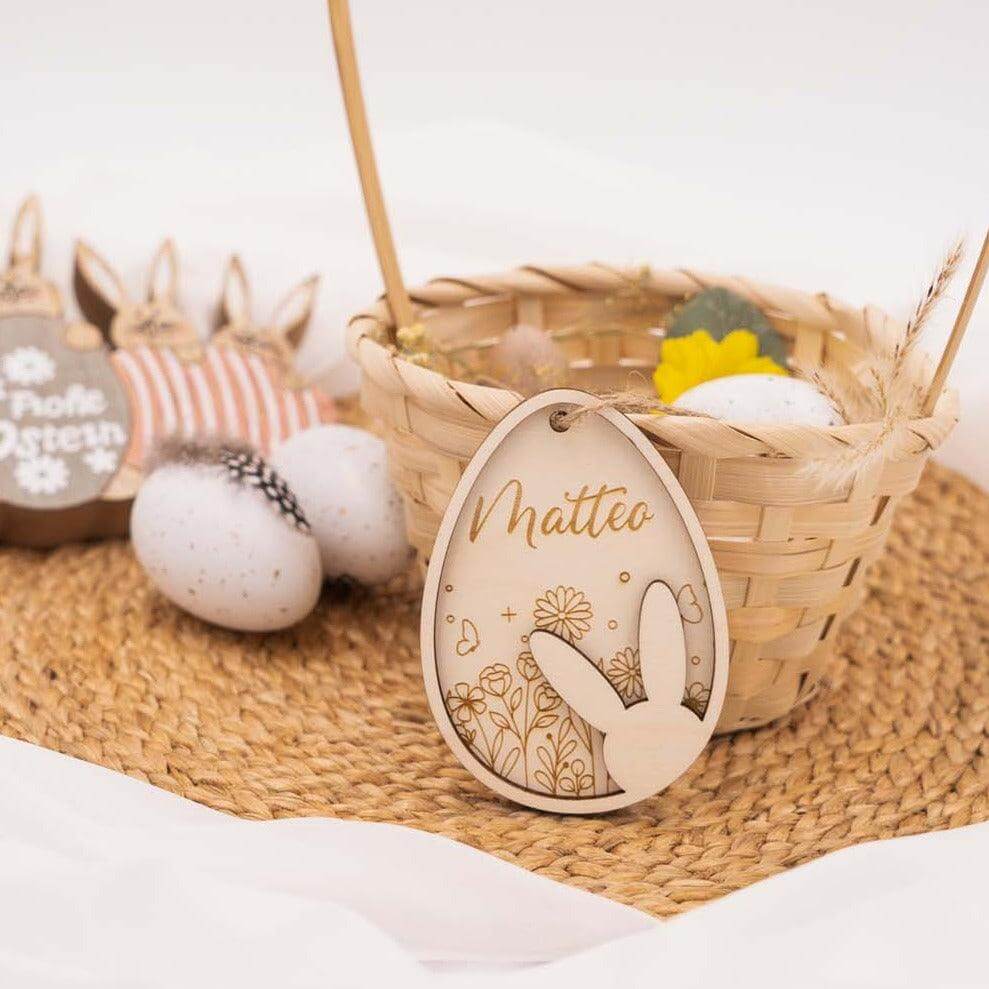 Easter decoration made of wood with personalized engraving