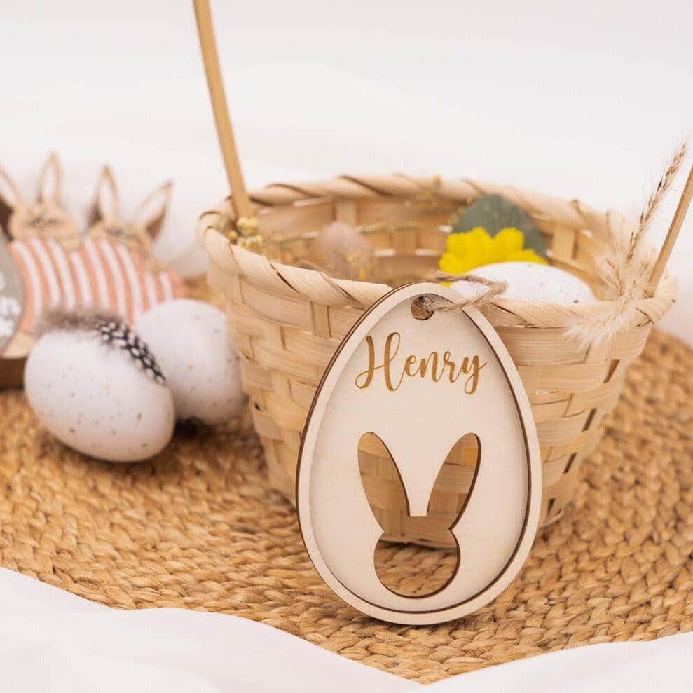 Easter decoration made of wood with personalized engraving