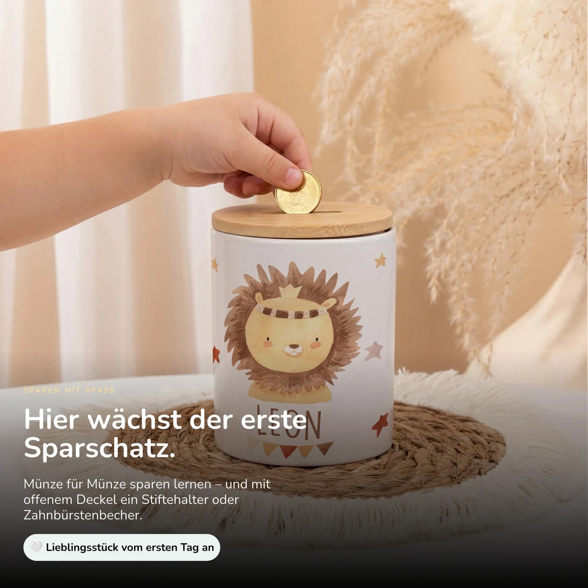 Personalisierte Spardose Löwe Boho – Keramik & Bambus mit Wunschname