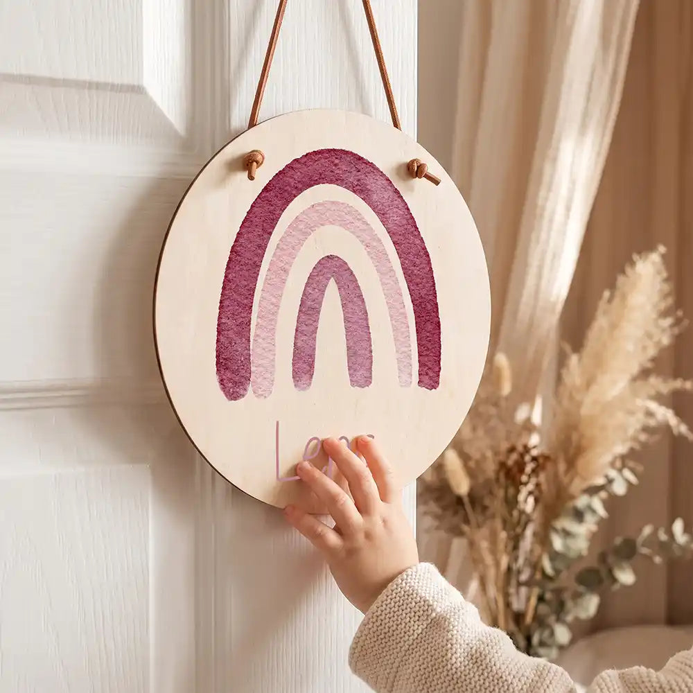 Türschild Kinderzimmer Regenbogen, mit Namen an der Kinderzimmertür