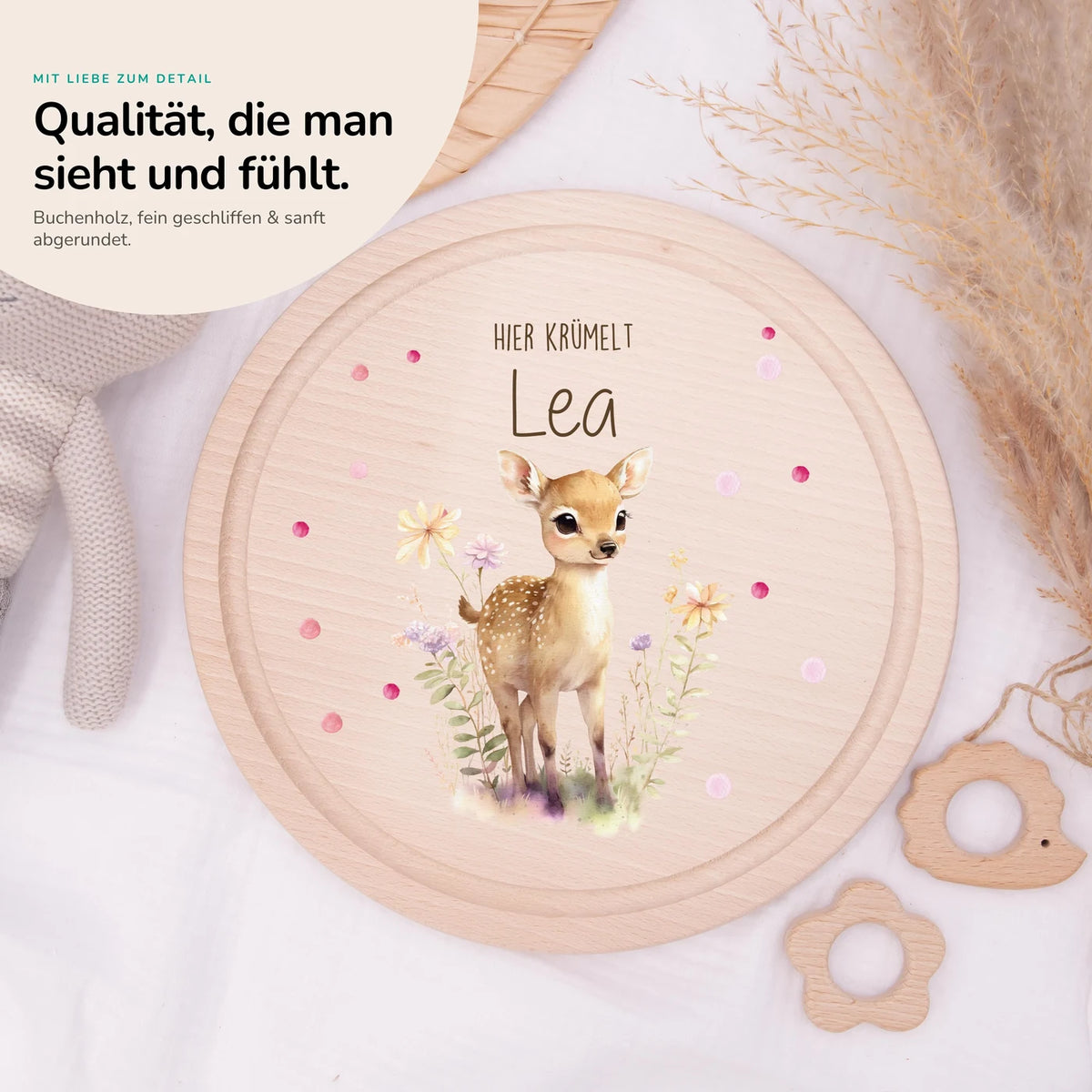 Rundes personalisiertes Frühstücksbrettchen Reh mit Namen für Kinder