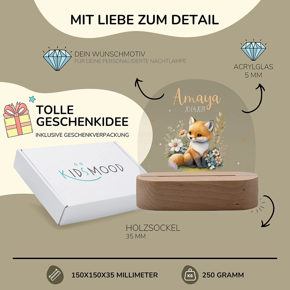 Nachtlicht Fuchs personalisiert – 150 × 150 × 35 mm, 5 mm Acrylglas, Holzsockel, mit Geschenkverpackung