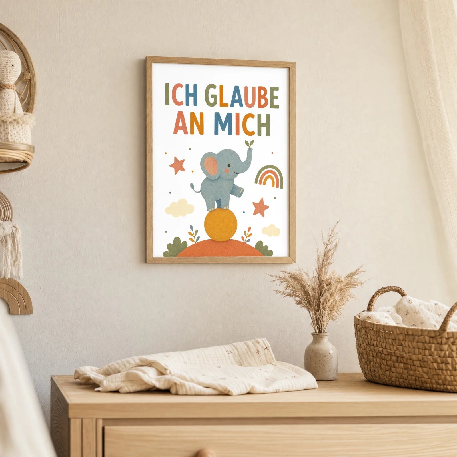 Affirmationsposter Kinderzimmer Elefant Ich glaube an mich, als Deko mit Holzrahmen