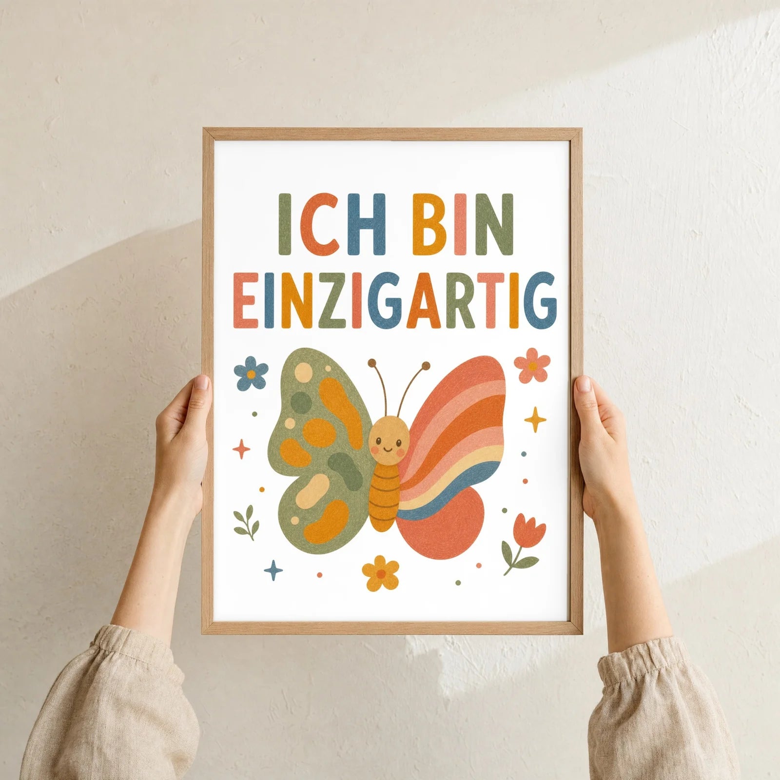Affirmationsposter Kinderzimmer Schmetterling Ich bin ich, Format 30 x 40 cm, Rahmen optional