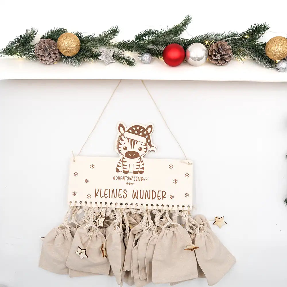 Personalisierbarer Adventskalender "Zebra" - Holz & Jute für Kinder