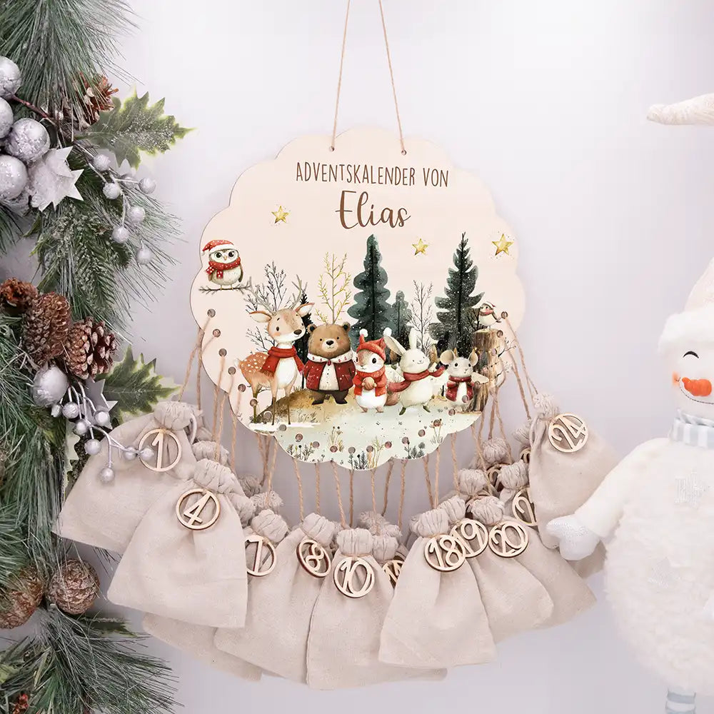 Personalisierter runder Adventskalender Kinder aus Holz  - Weihnachtsdorf