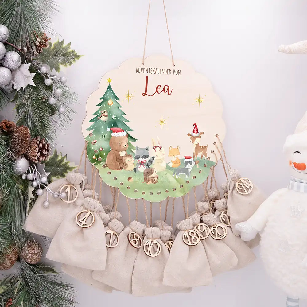 Personalisierter runder Adventskalender Kinder aus Holz  - Niedliche Waldfreunde