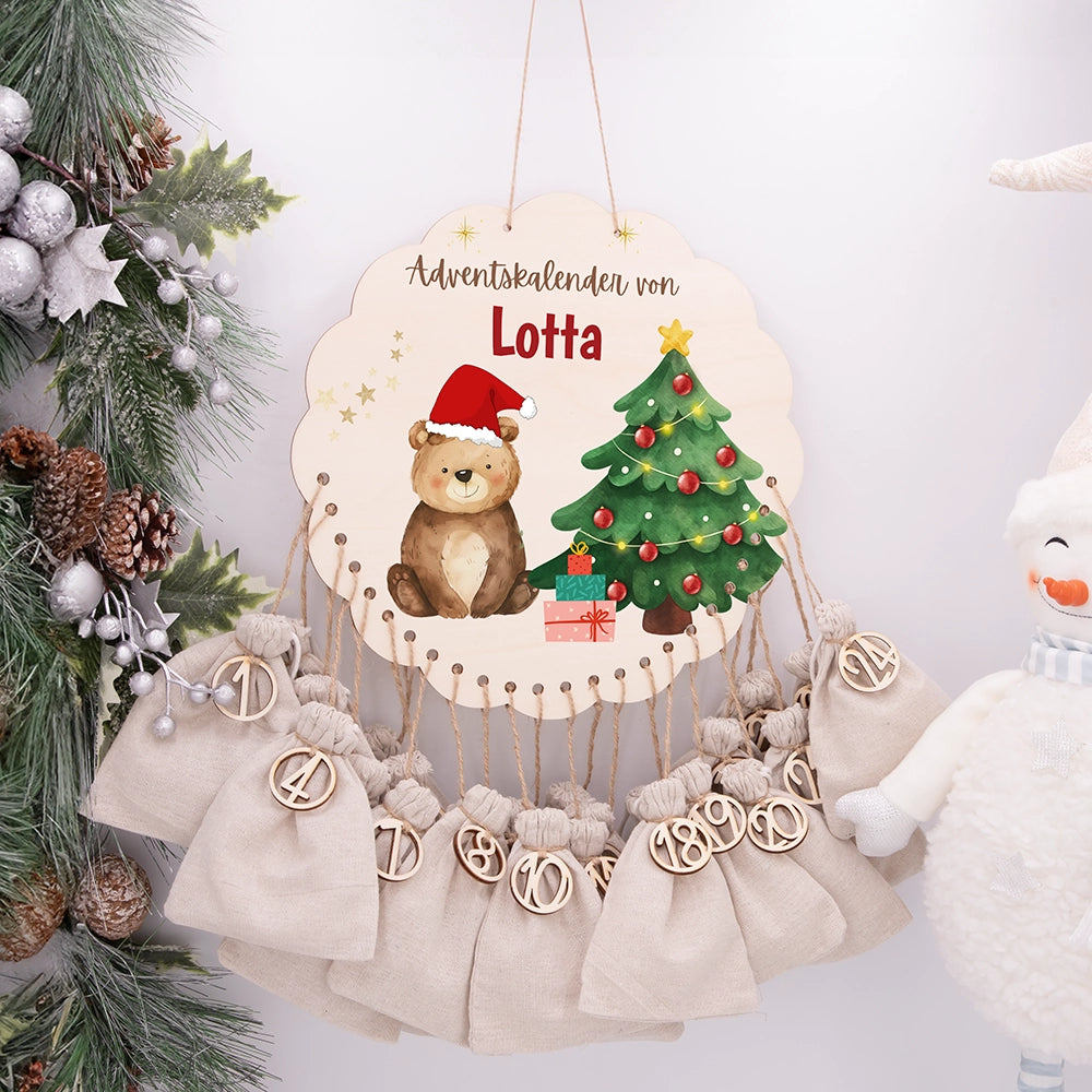 Personalisierter runder Adventskalender Kinder aus Holz  - Weihnachtsbär