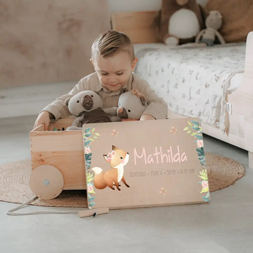 Spielzeugkiste mit Rädern personalisiert - Fuchs