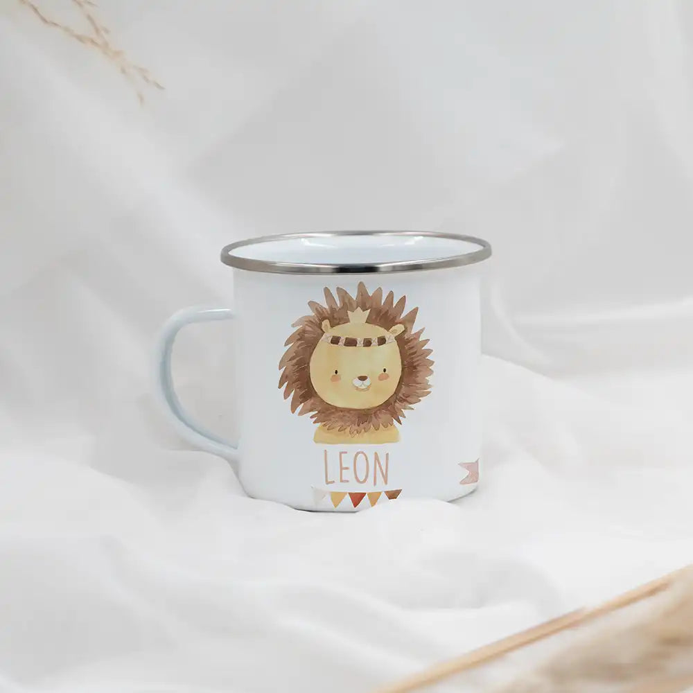 Emaille Kindertasse personalisiert - Löwe mit Girlande