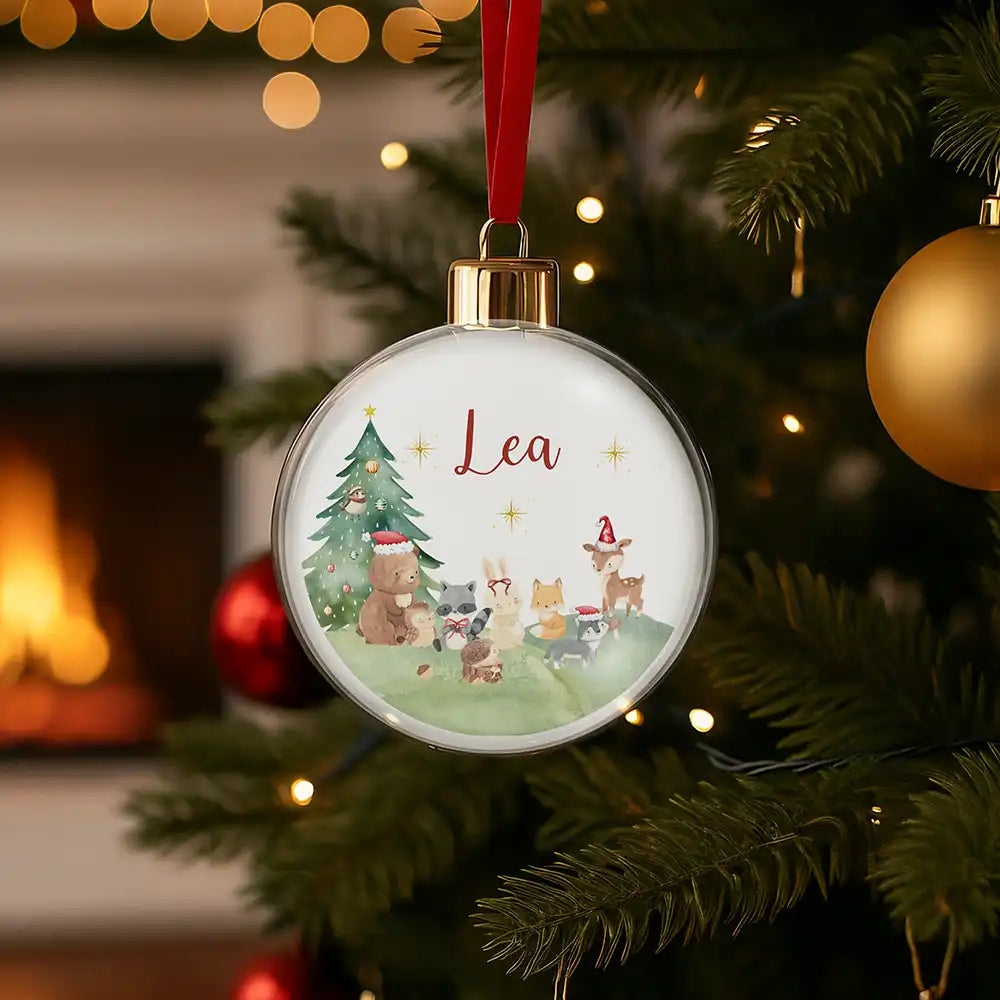 Weihnachtskugel personalisiert mit Namen - Niedliche Waldtiere mit Weihnachtsmütze