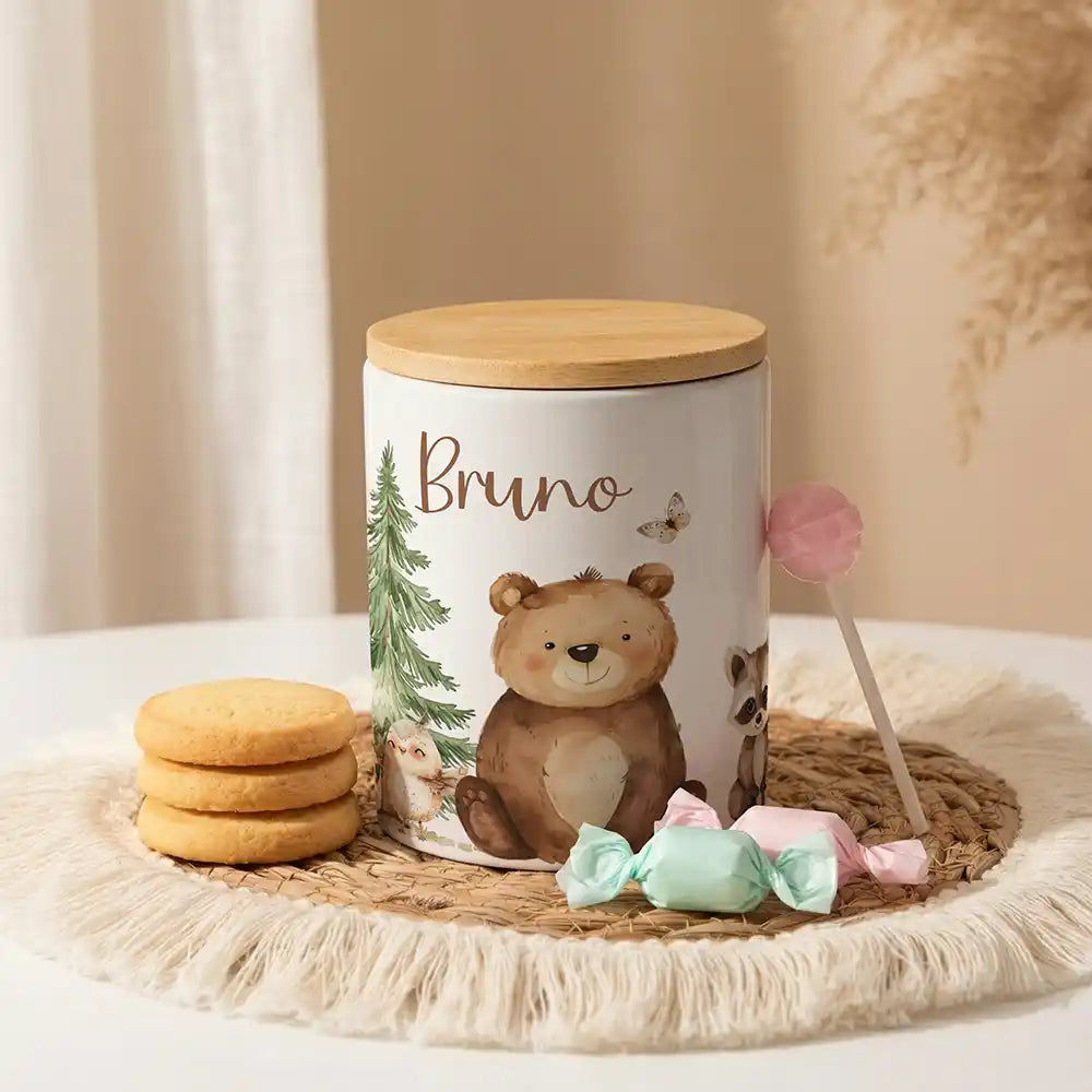 Personalisierte Keksdose Bär & Waschbär aus Keramik mit Bambusdeckel - Wunschname - Kidsmood.de