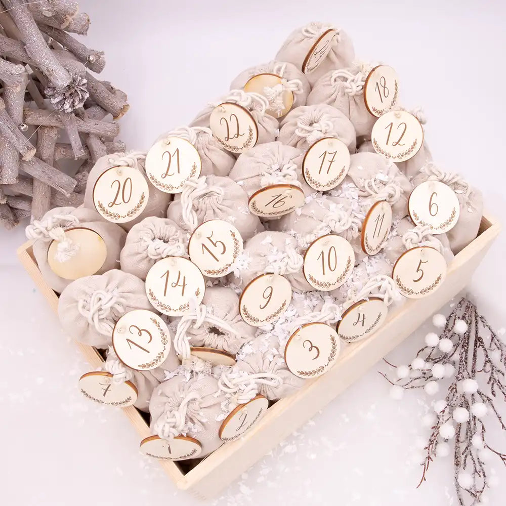 Personalisierte Adventskiste zum Befüllen - Niedliche Waldtiere