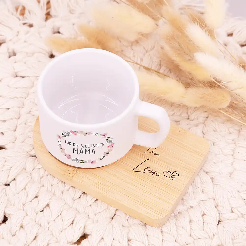 Personalisierte Tasse mit Namen Muttertag Blumenkranz Weltbeste Mama – alle Ansichten