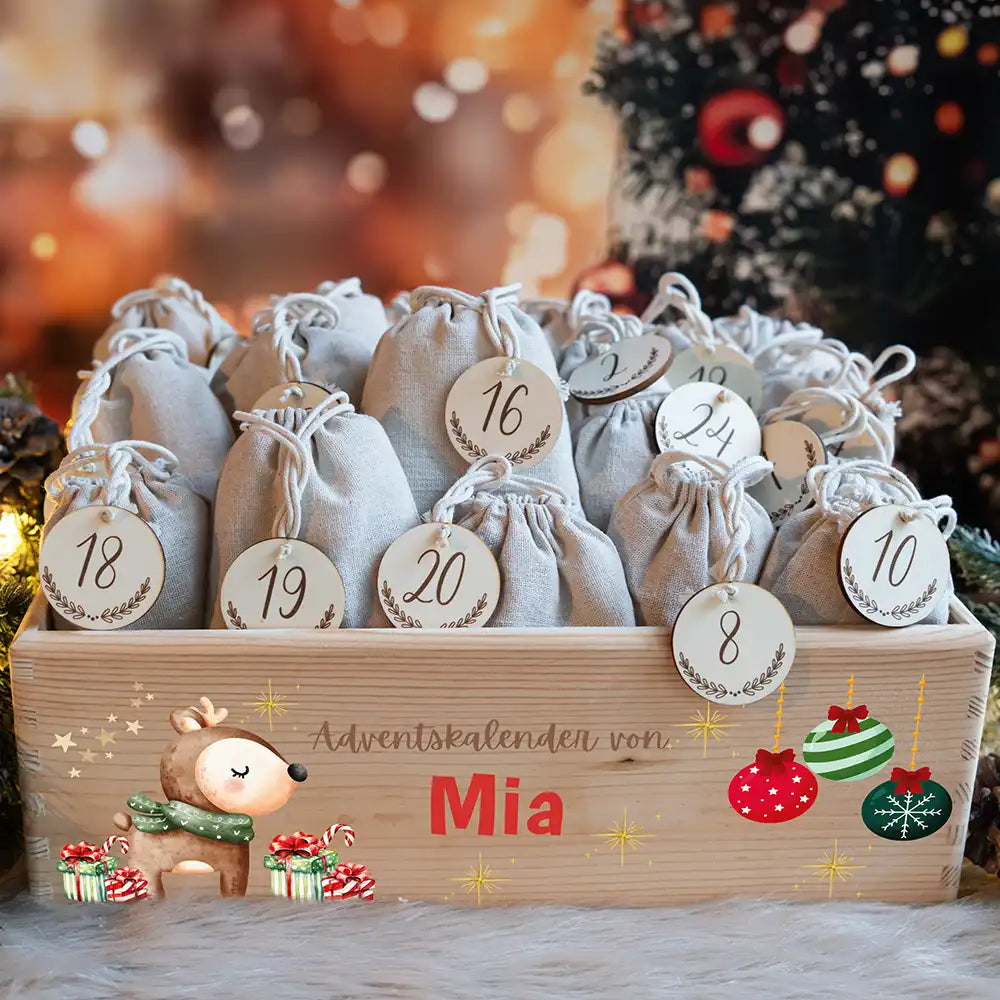 Personalisierte Adventskiste zum Befüllen - Reh mit Geschenken