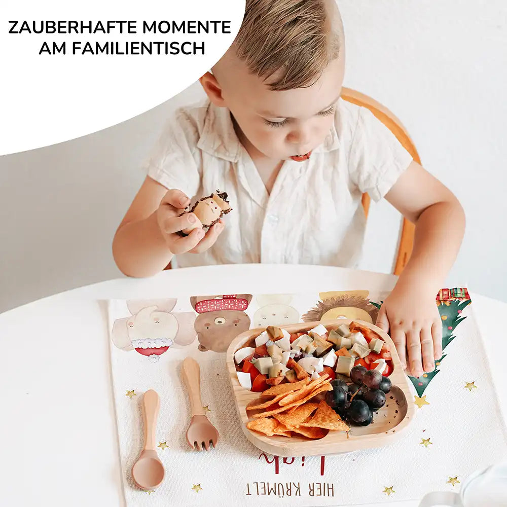 Tischset Kinder personalisiert Weihnachtsmotiv - Weihnachtswald-Tiertruppe